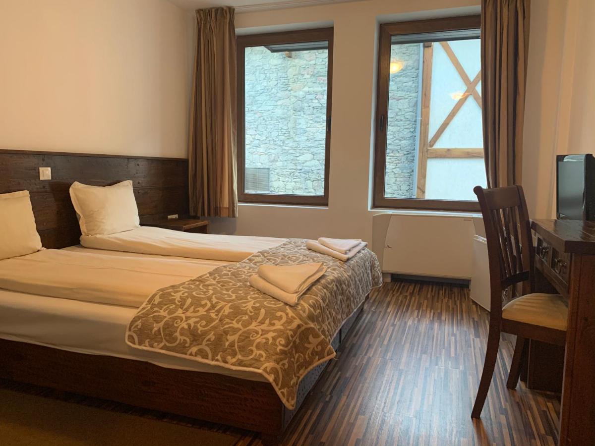 Stayinn Granat Apartments - Next To Gondola Lift Bansko Bagian luar foto