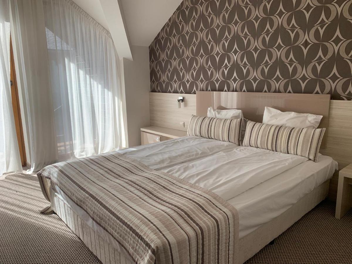 Stayinn Granat Apartments - Next To Gondola Lift Bansko Bagian luar foto